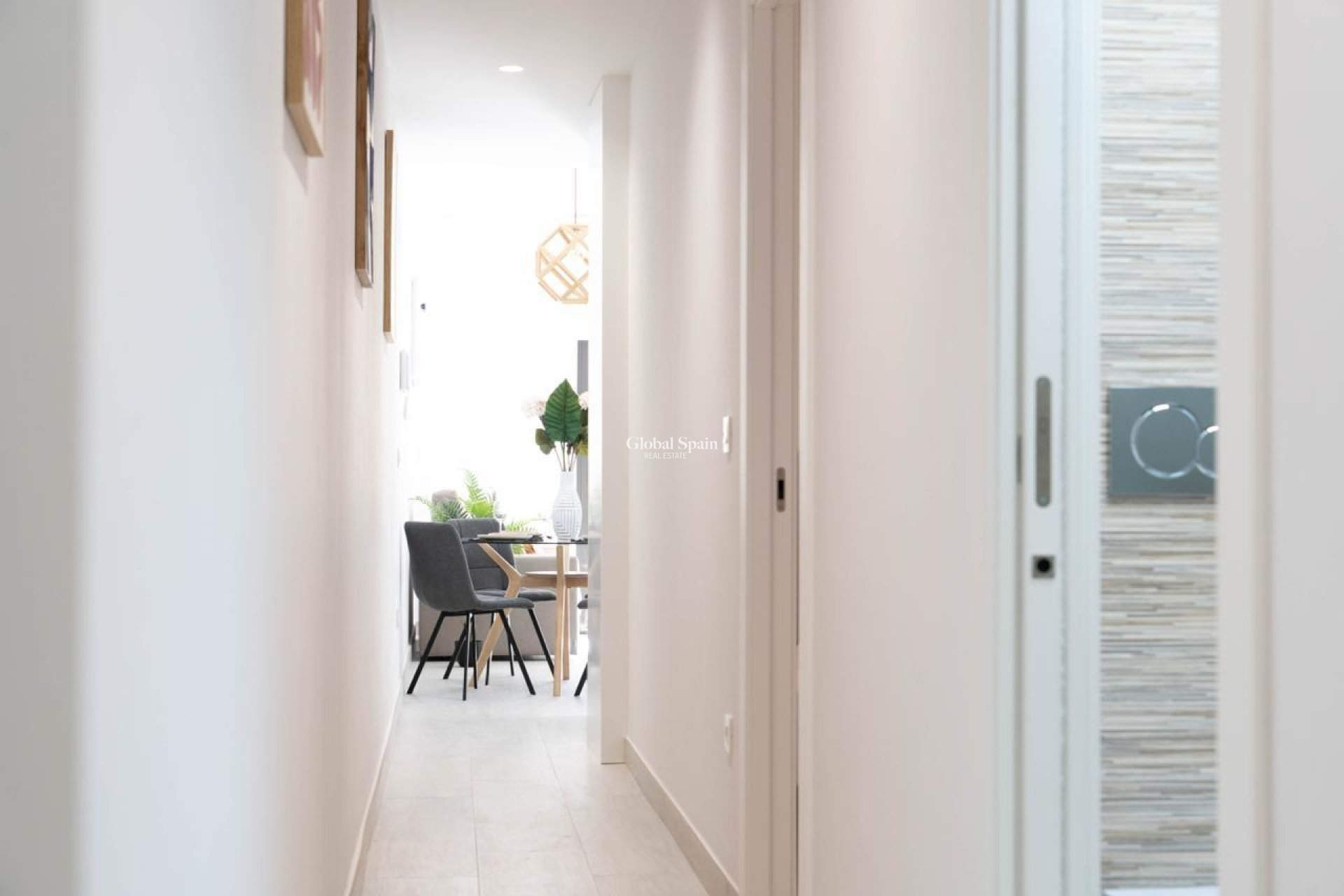 Wederverkoop - Appartement -
TORREVIEJA - Playa del cura