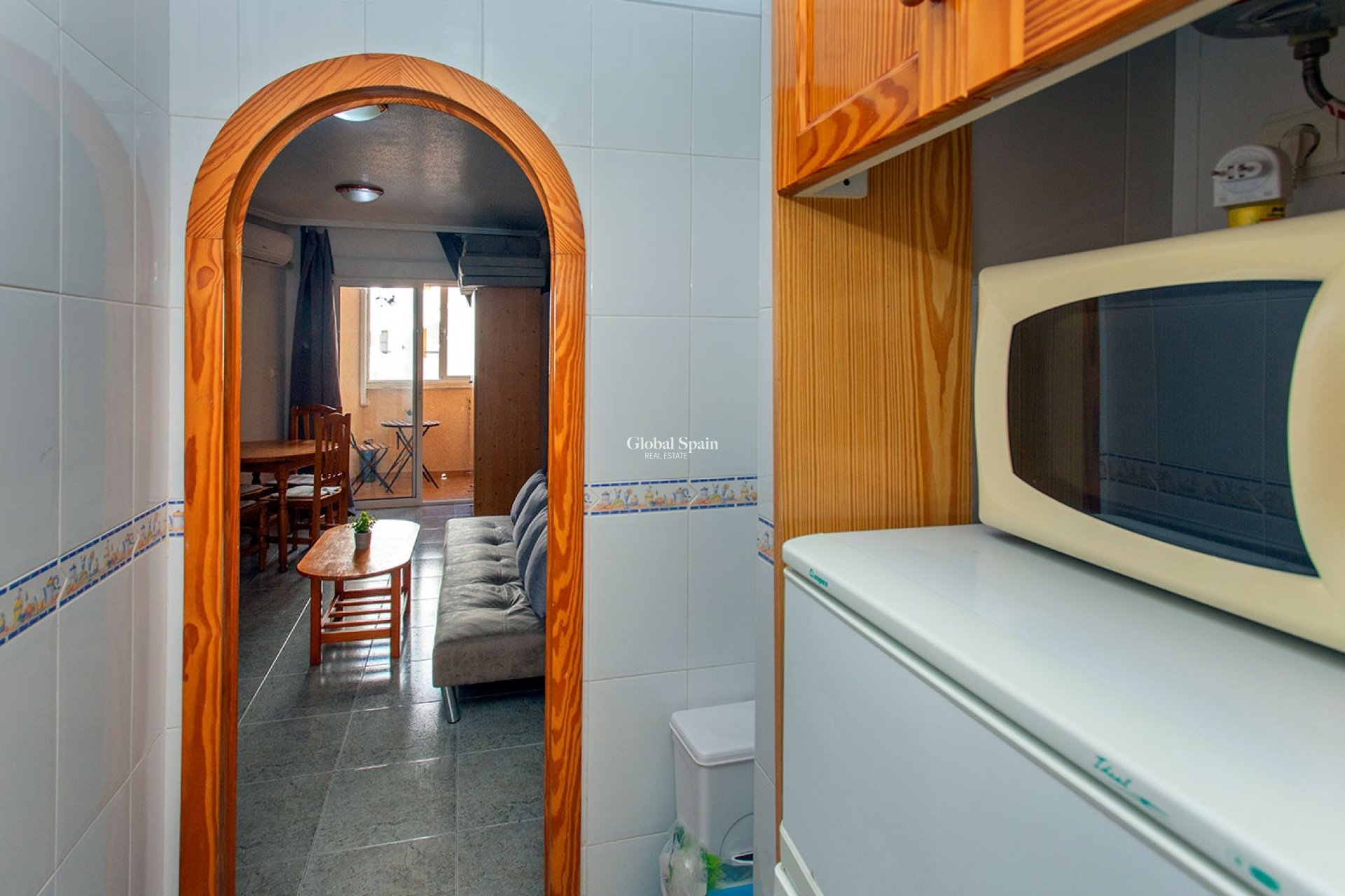 Wederverkoop - APPARTEMENT -
TORREVIEJA - Playa Los Locos