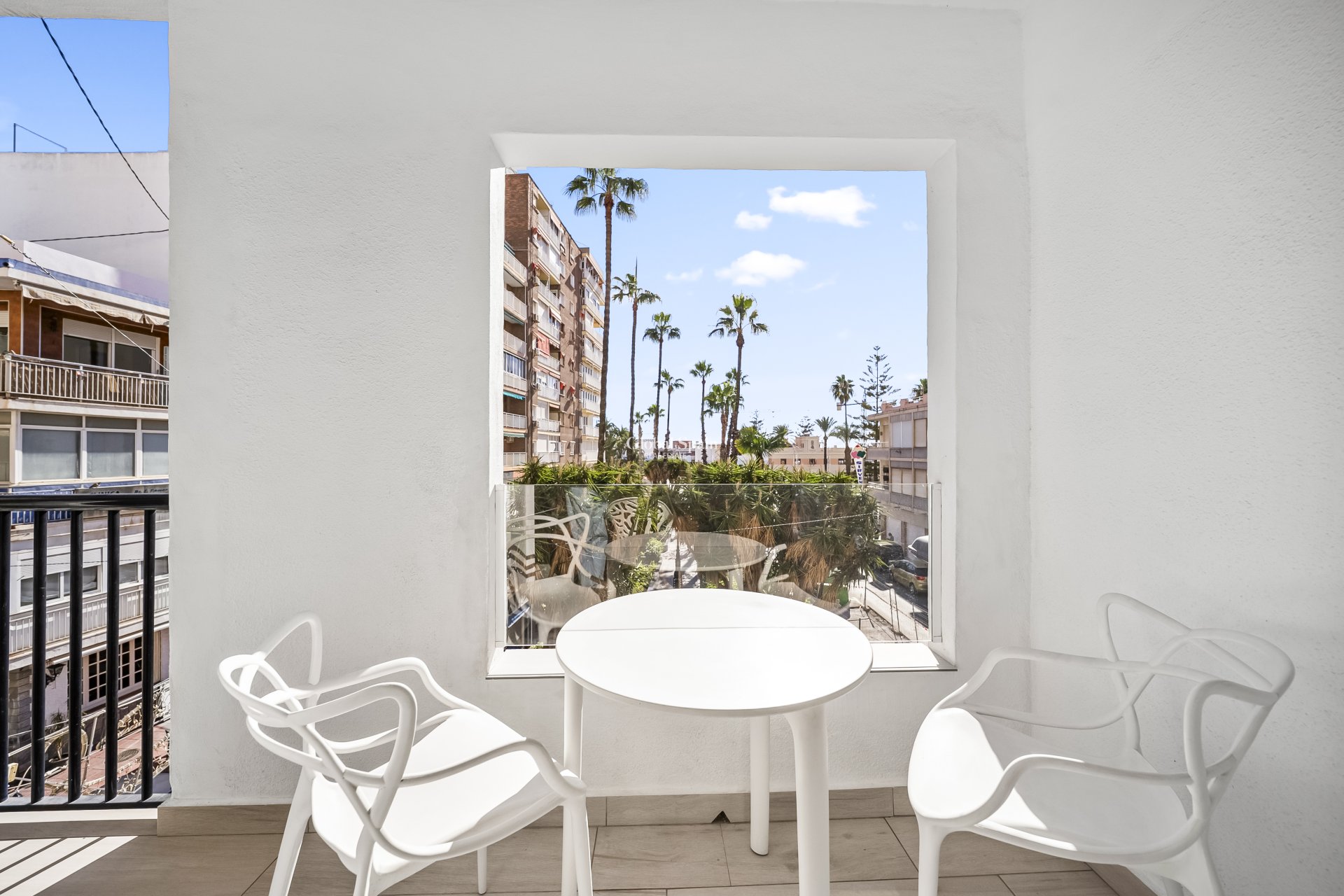Wederverkoop - Appartement -
TORREVIEJA - Puerto