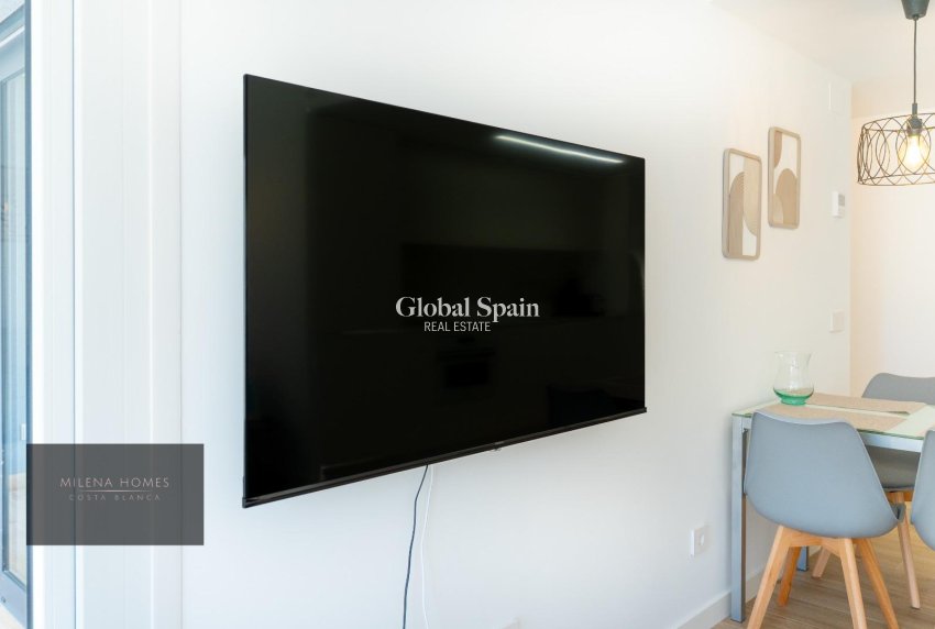 Wederverkoop - APPARTEMENT -
TORREVIEJA - Punta Prima