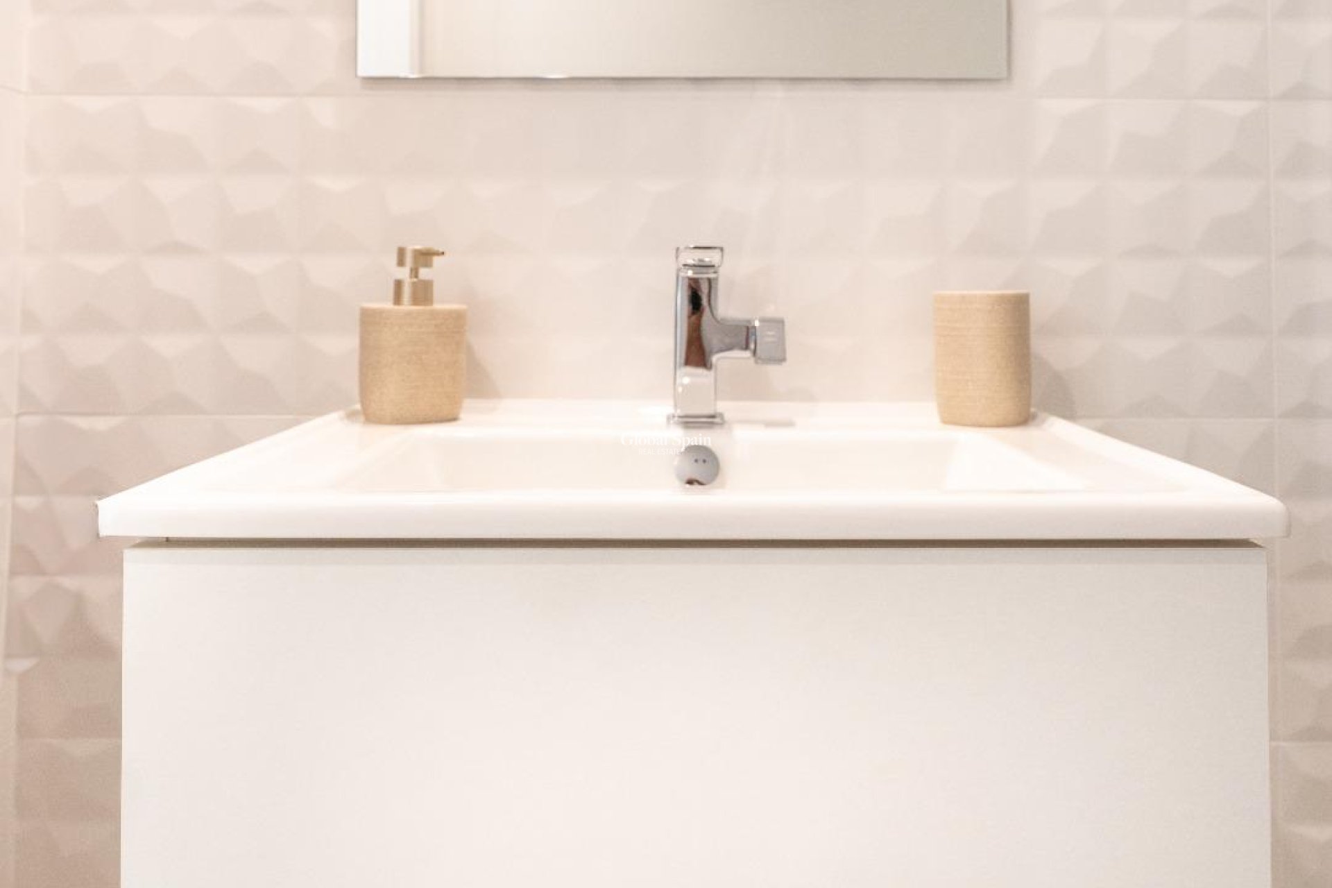 Wederverkoop - APPARTEMENT -
TORREVIEJA - Punta Prima