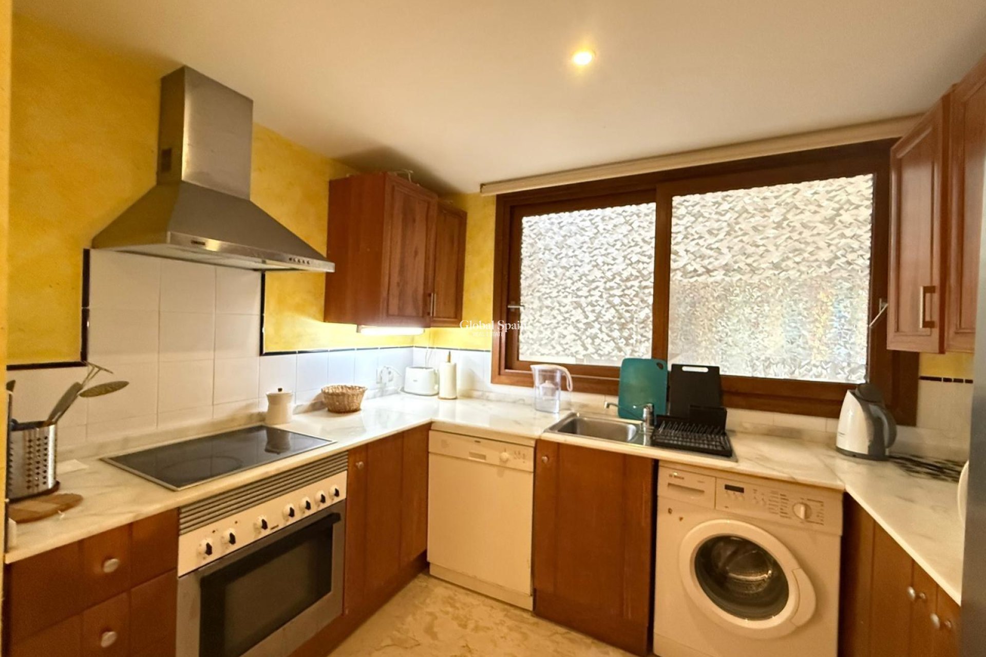 Wederverkoop - APPARTEMENT -
TORREVIEJA - Punta Prima