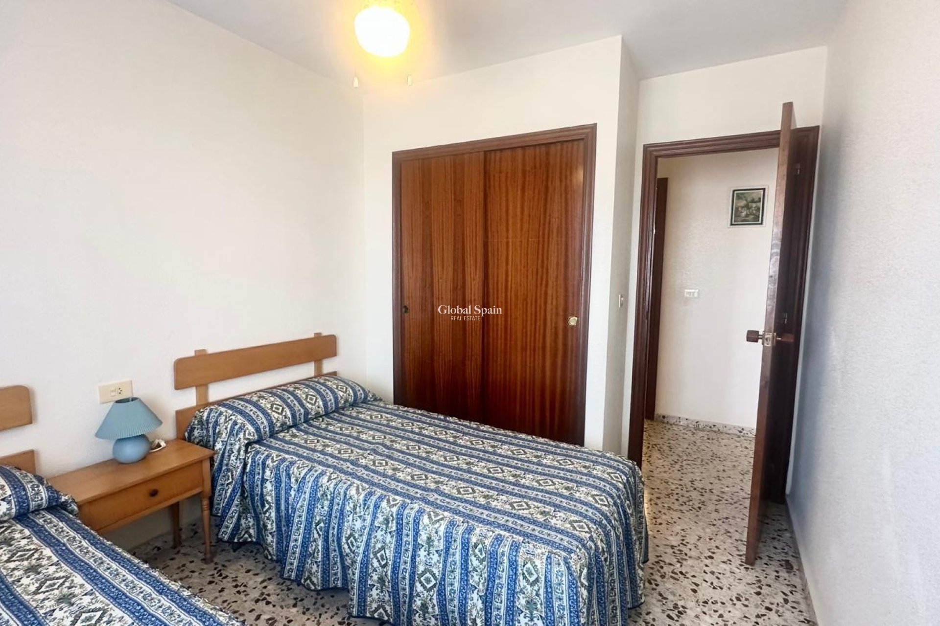 Wederverkoop - APPARTEMENT -
TORREVIEJA - Punta Prima