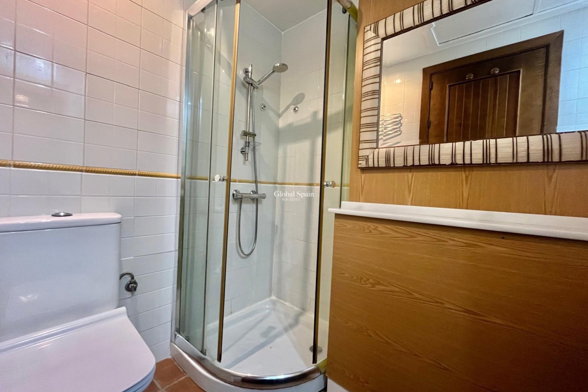 Wederverkoop - APPARTEMENT -
TORREVIEJA - Punta Prima