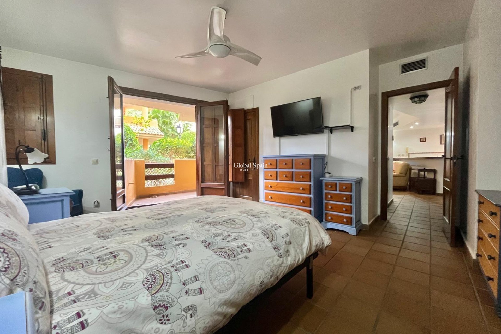 Wederverkoop - APPARTEMENT -
TORREVIEJA - Punta Prima