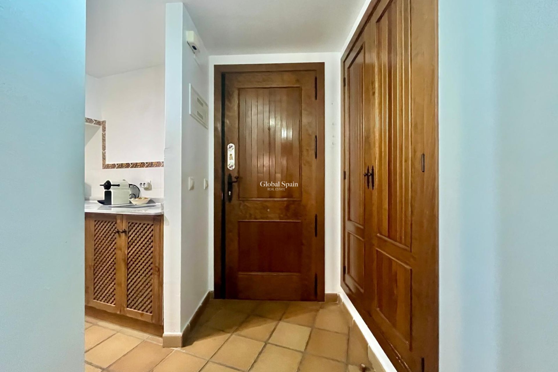 Wederverkoop - APPARTEMENT -
TORREVIEJA - Punta Prima