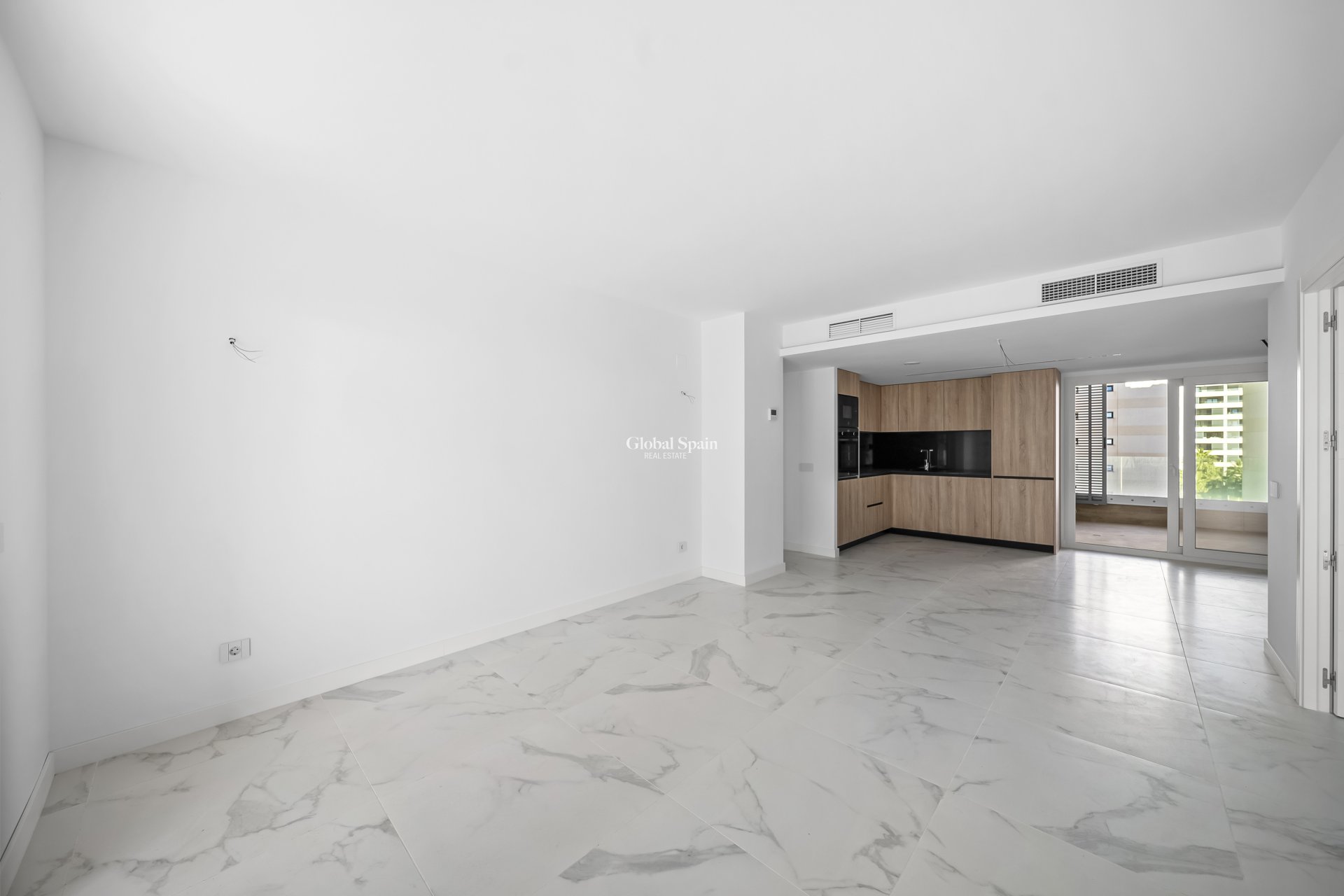 Wederverkoop - APPARTEMENT -
TORREVIEJA - Punta prima