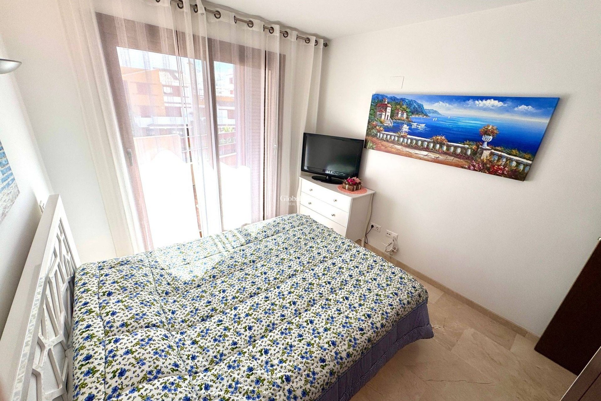 Wederverkoop - APPARTEMENT -
TORREVIEJA - Punta Prima