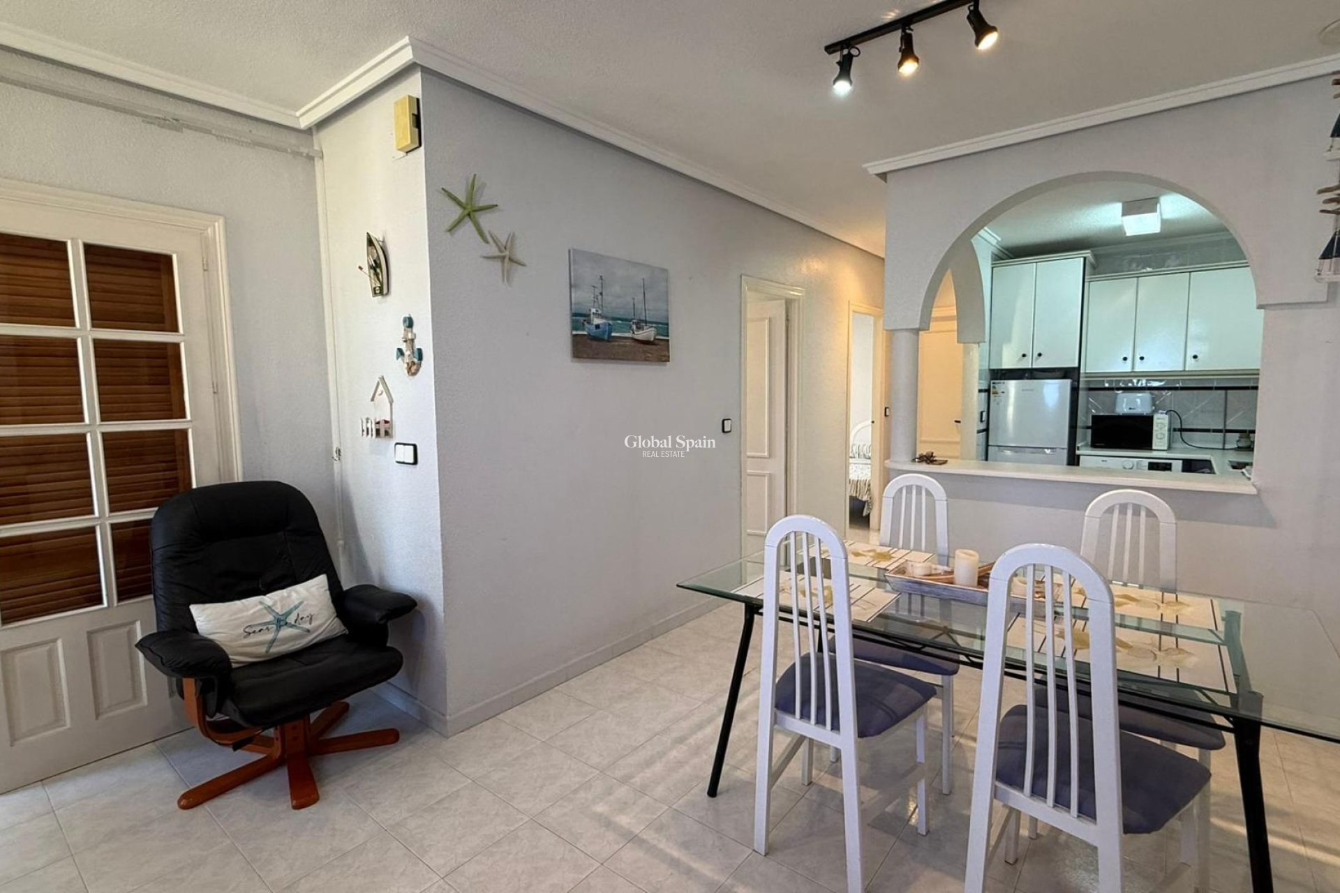 Wederverkoop - APPARTEMENT -
TORREVIEJA - Punta Prima