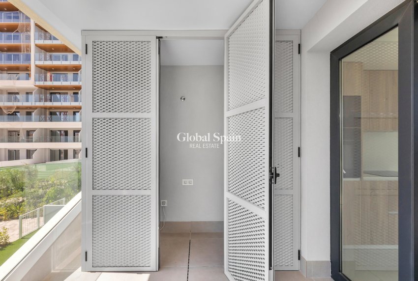 Wederverkoop - APPARTEMENT -
TORREVIEJA - Punta Prima