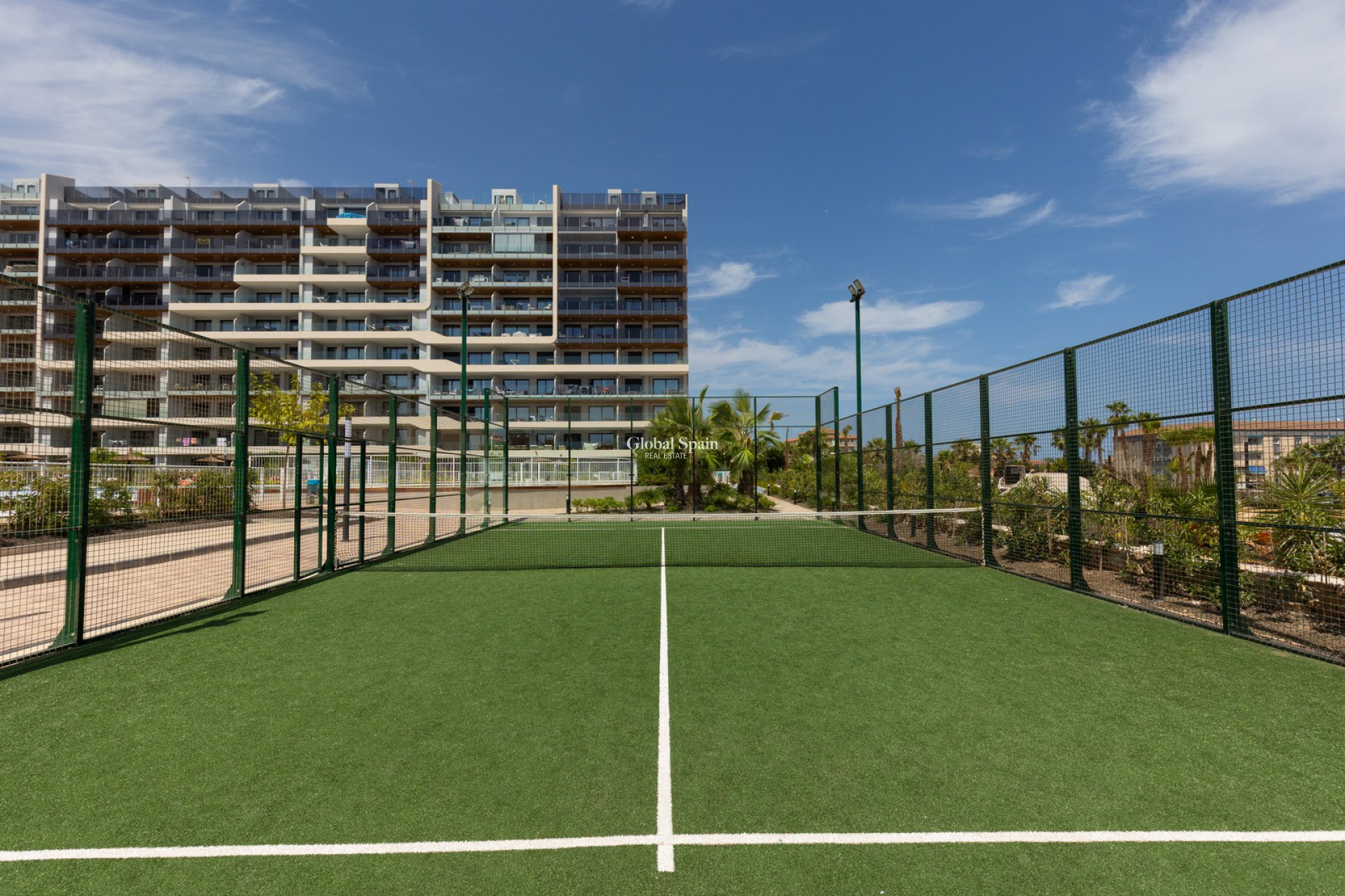 Wederverkoop - APPARTEMENT -
TORREVIEJA - Punta Prima
