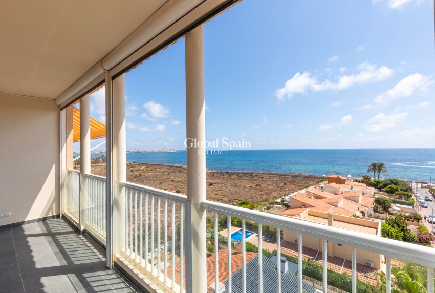 Wederverkoop - APPARTEMENT -
TORREVIEJA - Rocio del Mar