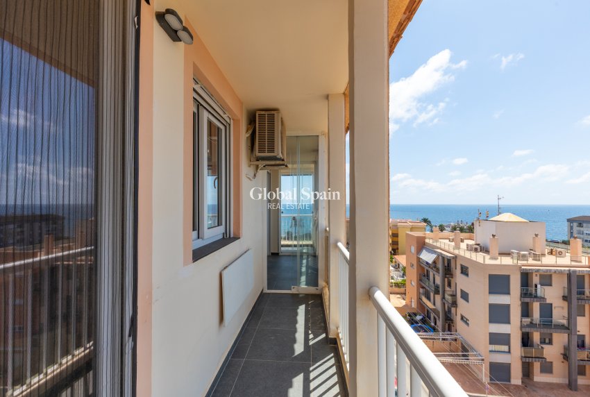 Wederverkoop - APPARTEMENT -
TORREVIEJA - Rocio del Mar