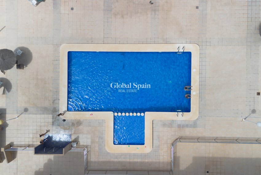 Wederverkoop - APPARTEMENT -
TORREVIEJA - Rocio del Mar