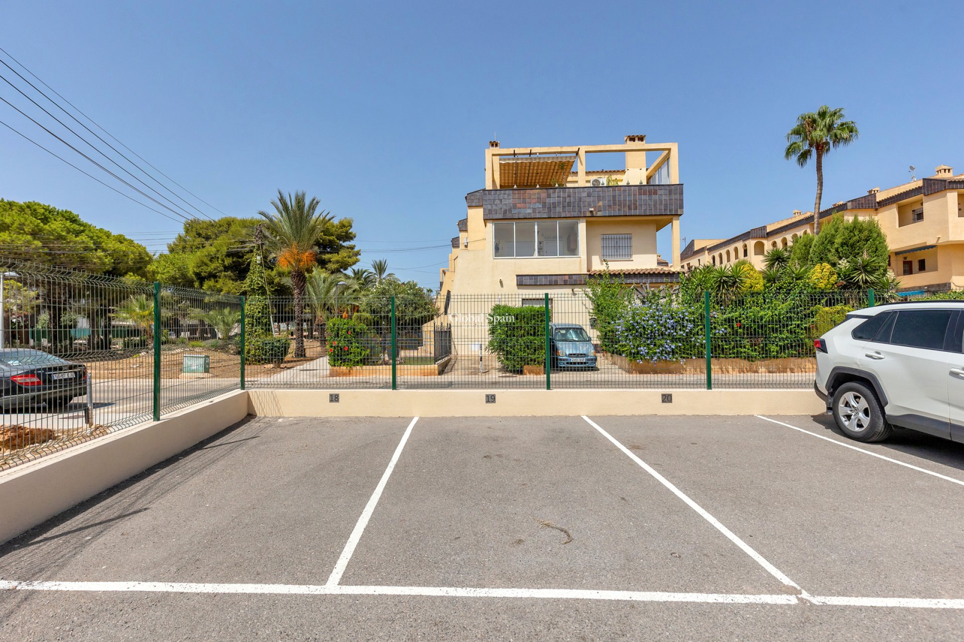 Wederverkoop - APPARTEMENT -
TORREVIEJA - Rocio del Mar