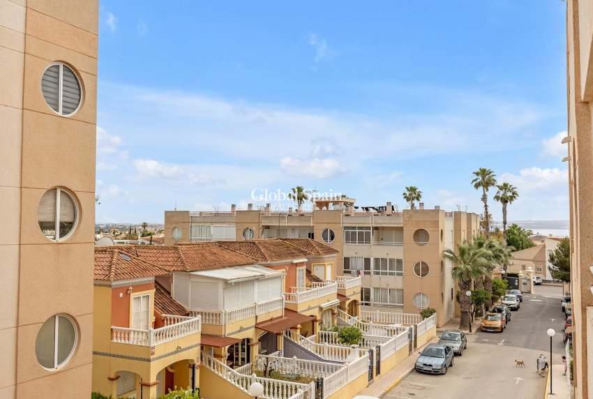 Wederverkoop - Appartement -
TORREVIEJA - San luis