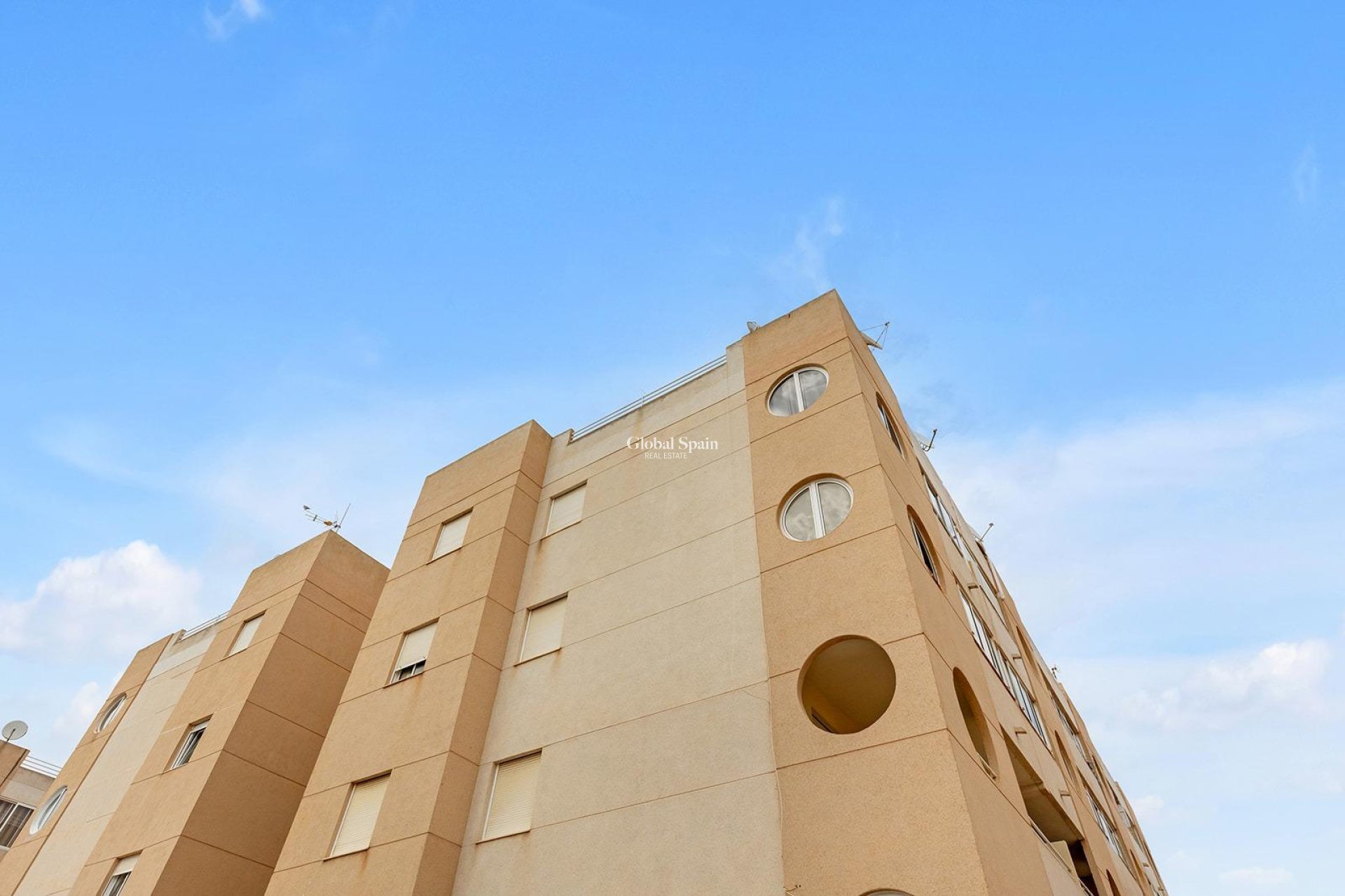 Wederverkoop - Appartement -
TORREVIEJA - San luis