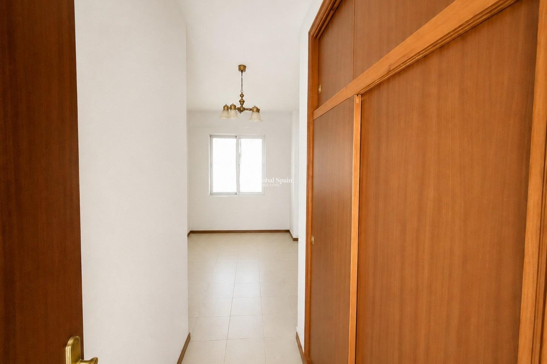 Wederverkoop - APPARTEMENT -
TORREVIEJA - San luis