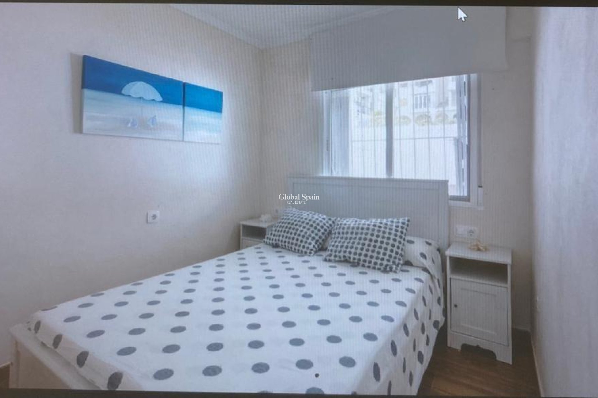 Wederverkoop - APPARTEMENT -
TORREVIEJA - Sector 25