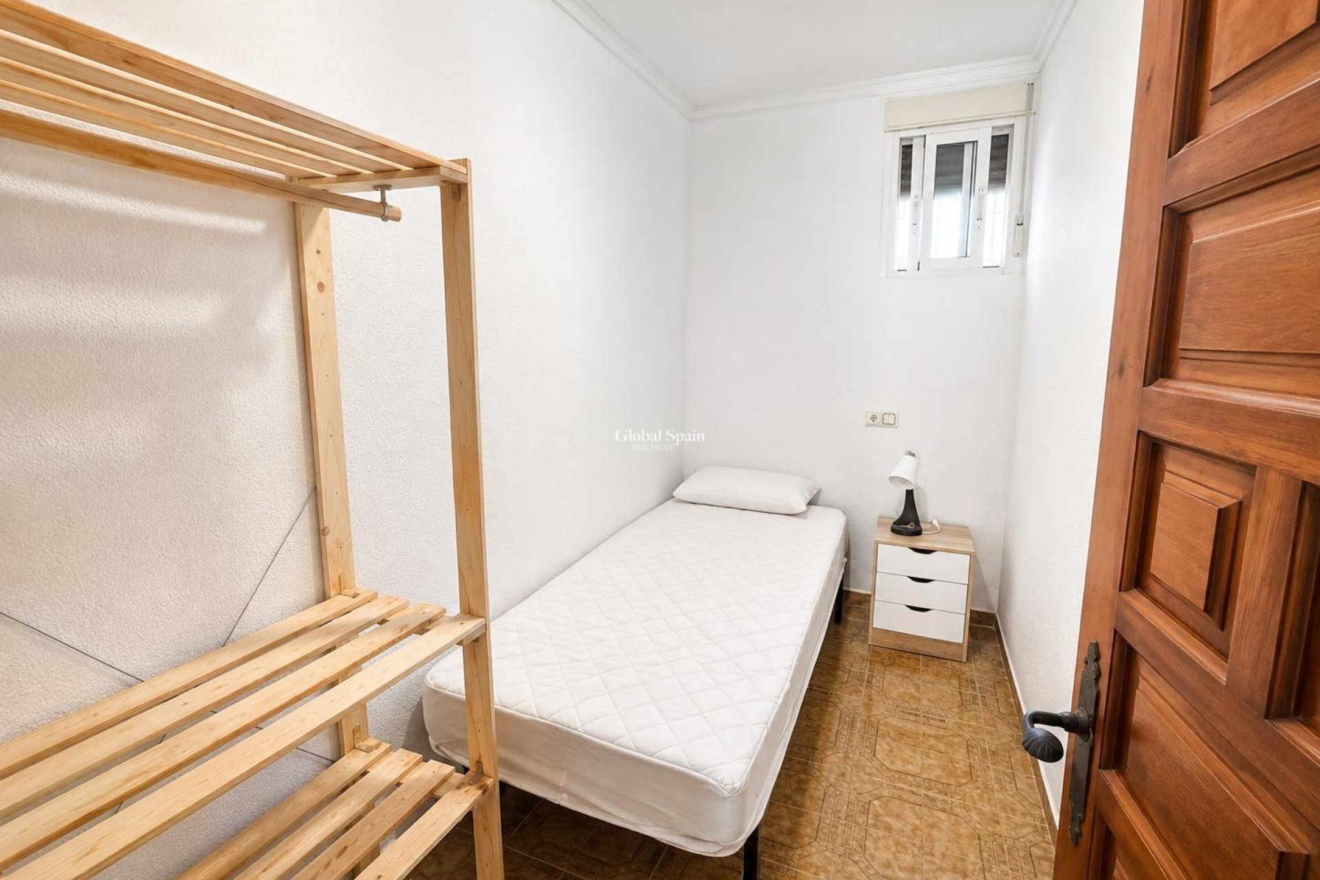 Wederverkoop - APPARTEMENT -
TORREVIEJA - Torre del moro