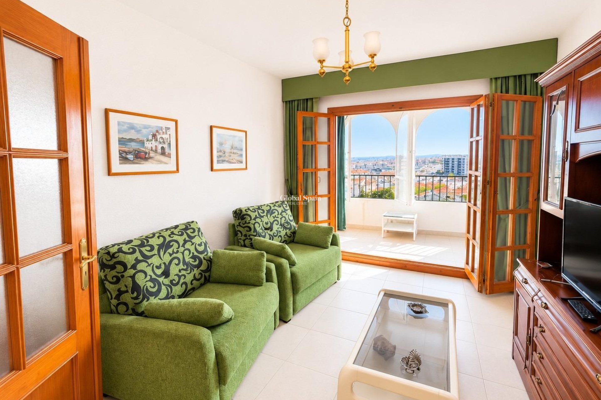 Wederverkoop - APPARTEMENT -
TORREVIEJA - Torre del moro