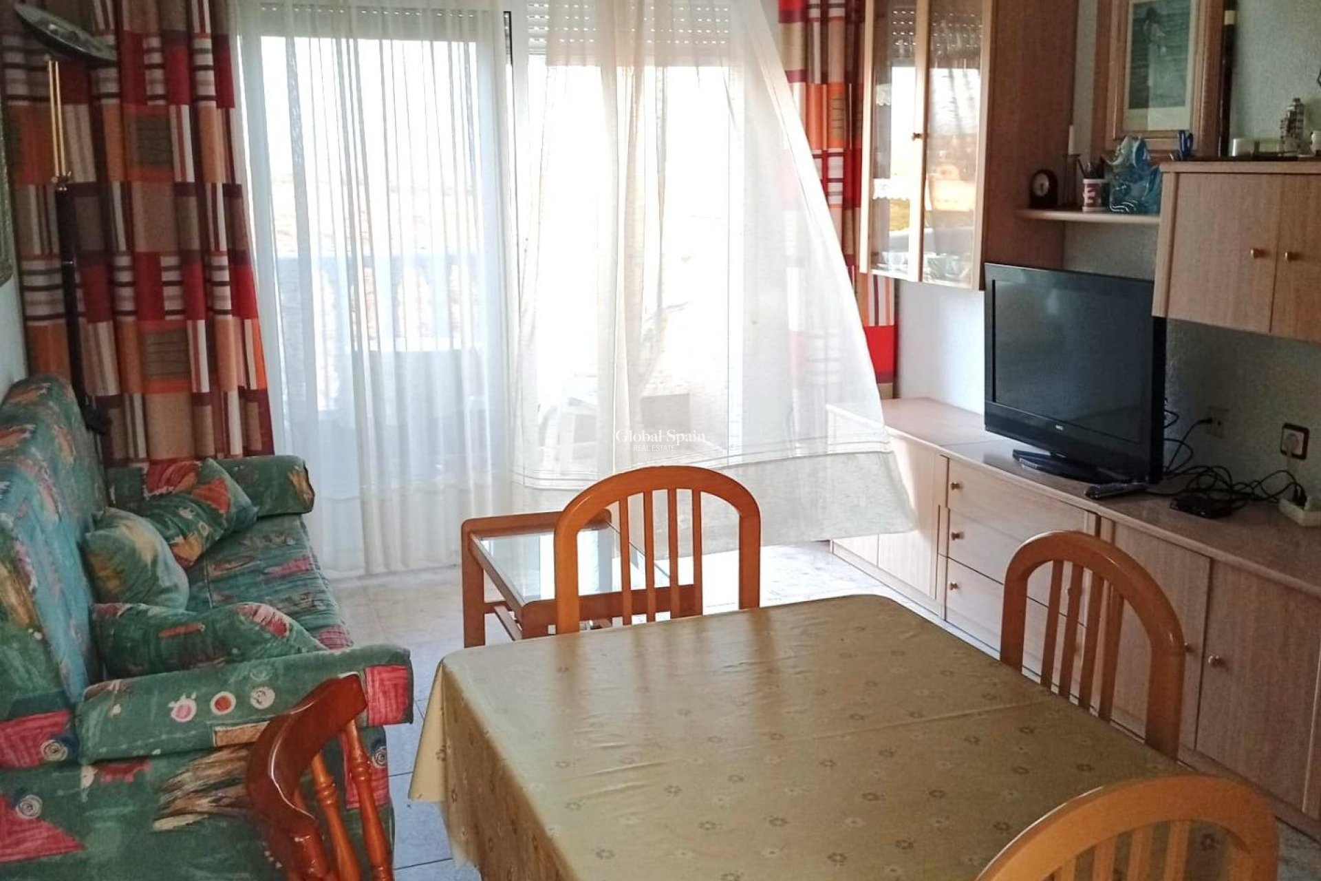 Wederverkoop - APPARTEMENT -
TORREVIEJA - Torreblanca