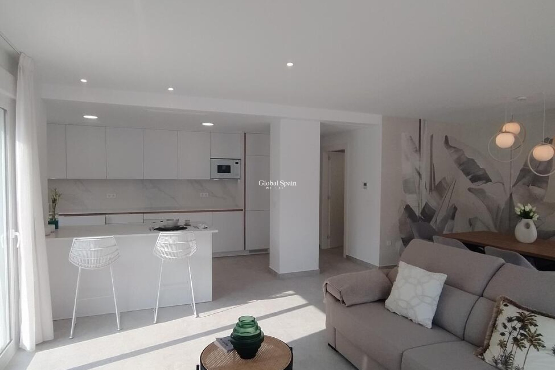 Wederverkoop - APPARTEMENT -
TORREVIEJA - Torreblanca