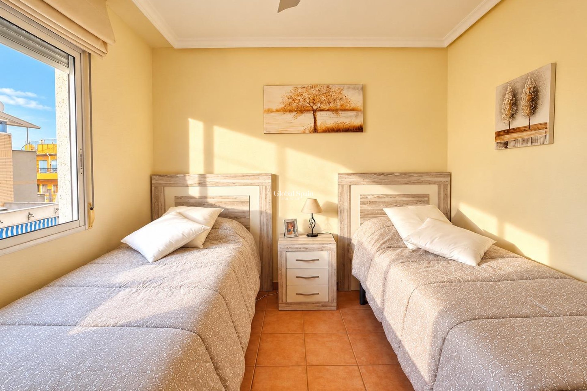 Wederverkoop - APPARTEMENT -
TORREVIEJA - Torreblanca
