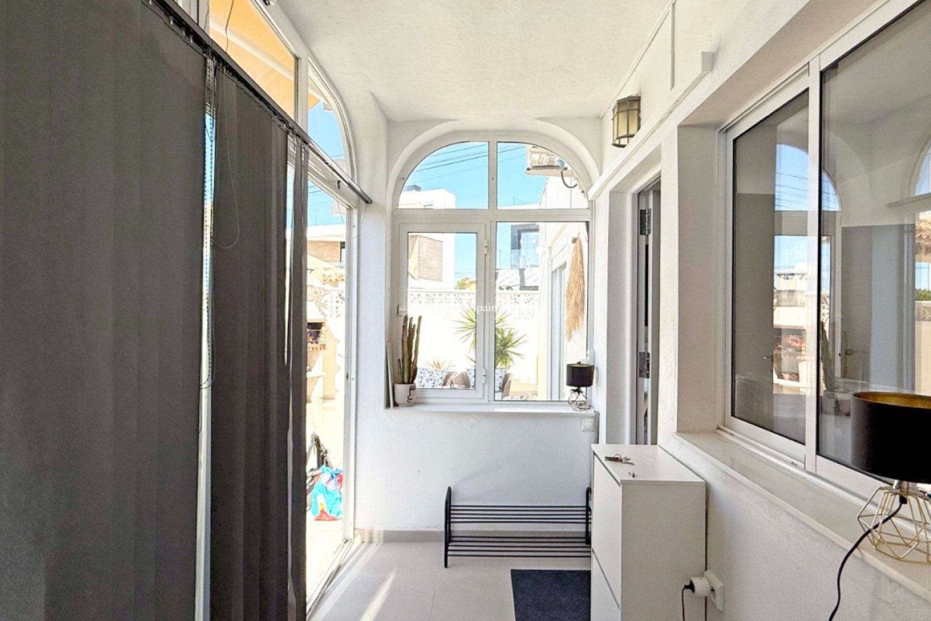 Wederverkoop - APPARTEMENT -
TORREVIEJA - Torrelamata - La Mata
