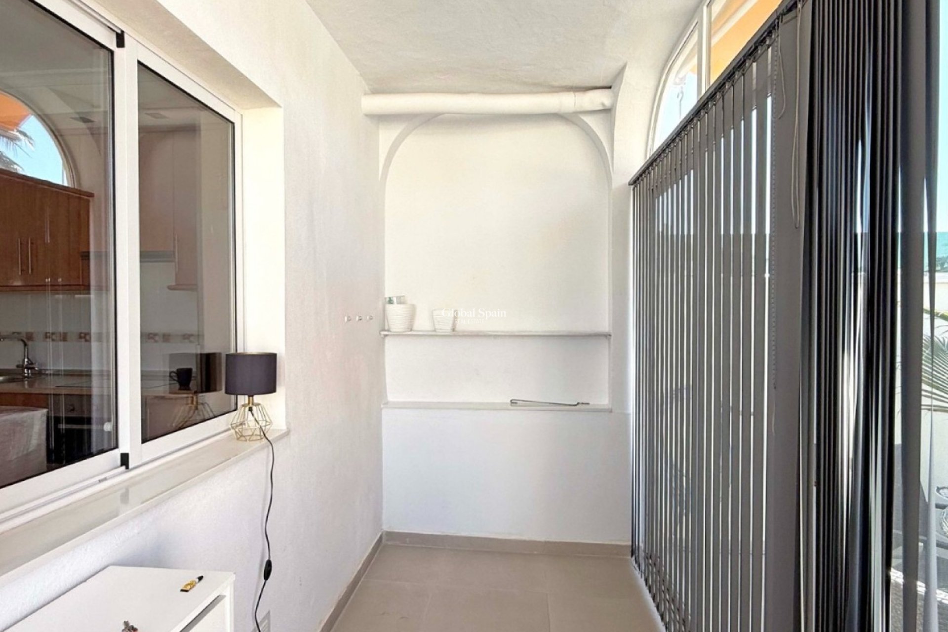 Wederverkoop - APPARTEMENT -
TORREVIEJA - Torrelamata - La Mata