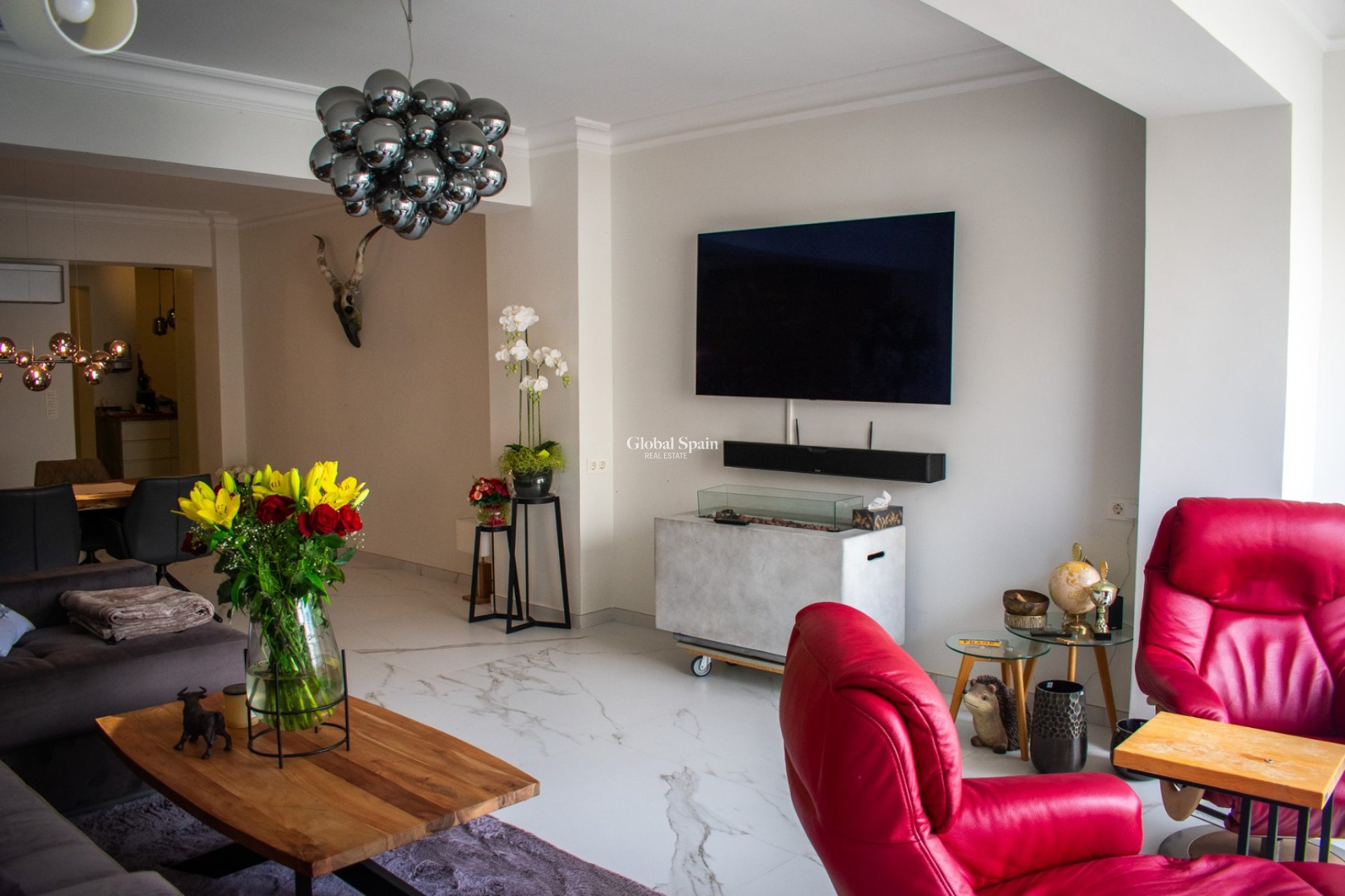 Wederverkoop - APPARTEMENT -
TORREVIEJA - Torrevieja Centro