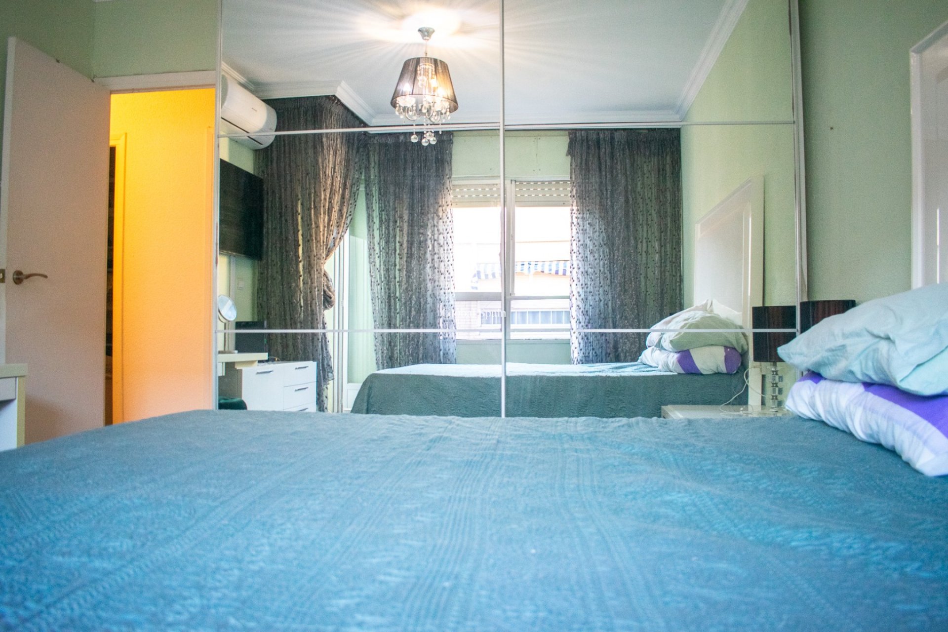 Wederverkoop - APPARTEMENT -
TORREVIEJA - Torrevieja Centro