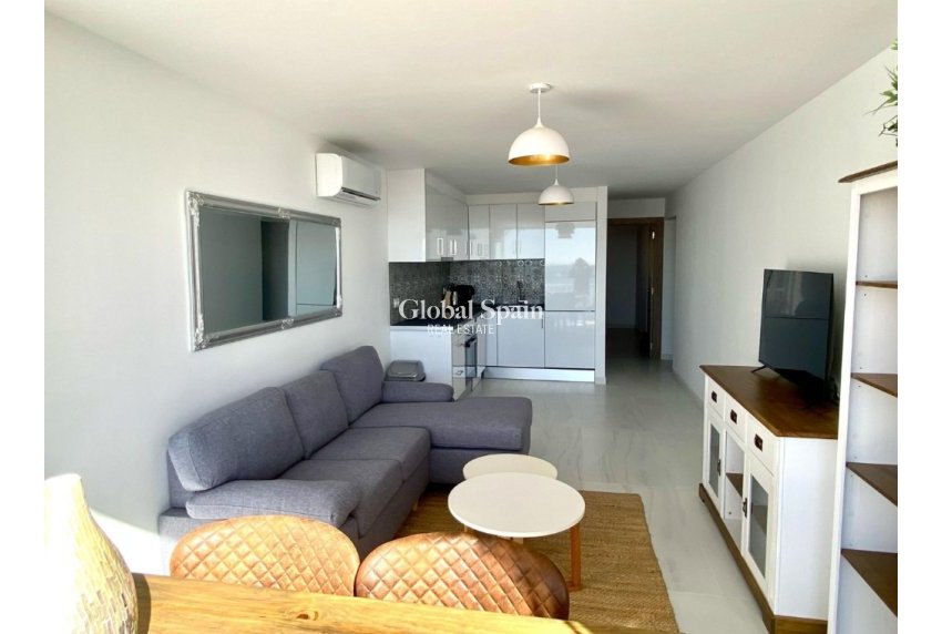 Wederverkoop - Appartement -
TORREVIEJA - Torrevieja