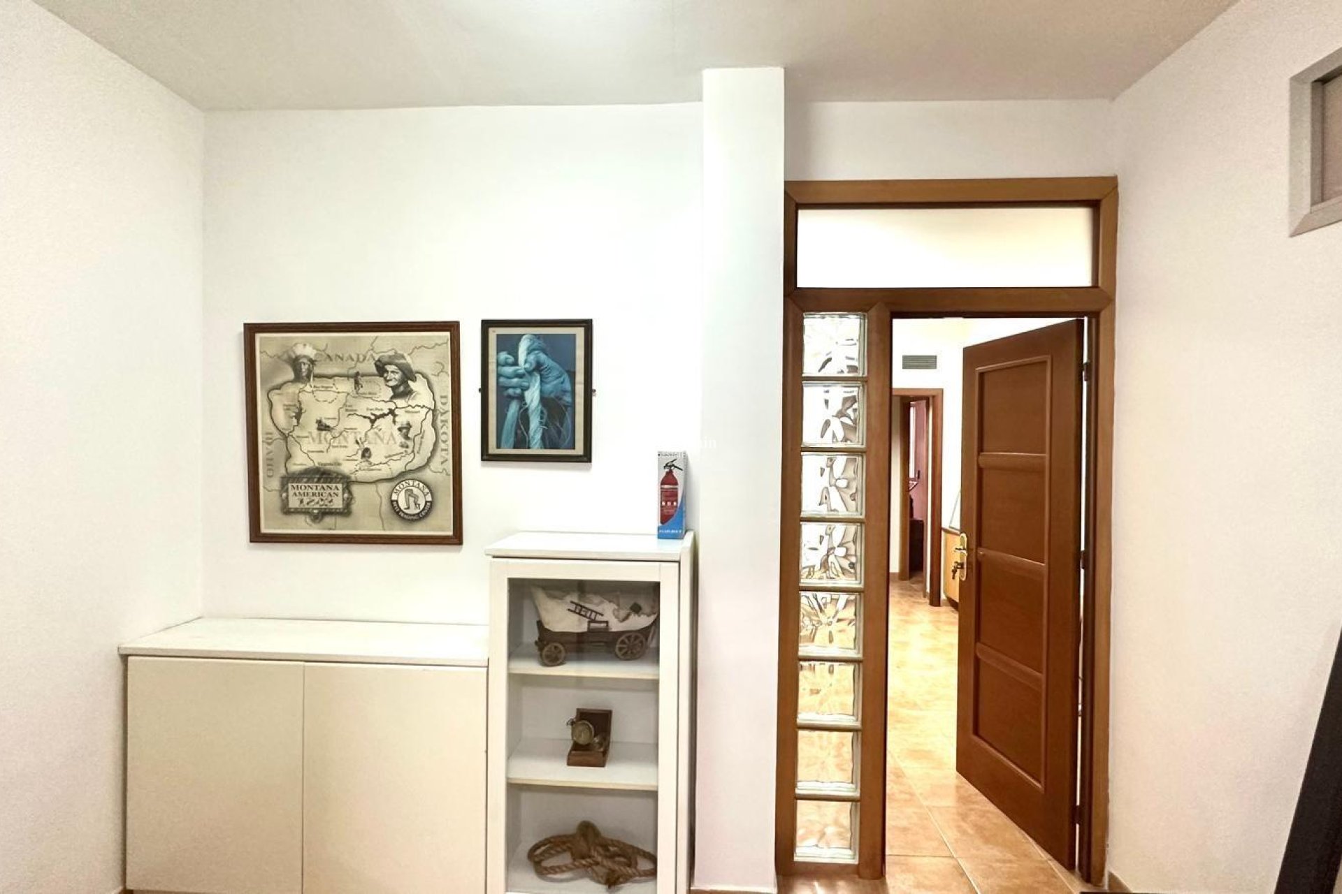 Wederverkoop - APPARTEMENT -
TORREVIEJA - Torrevieja