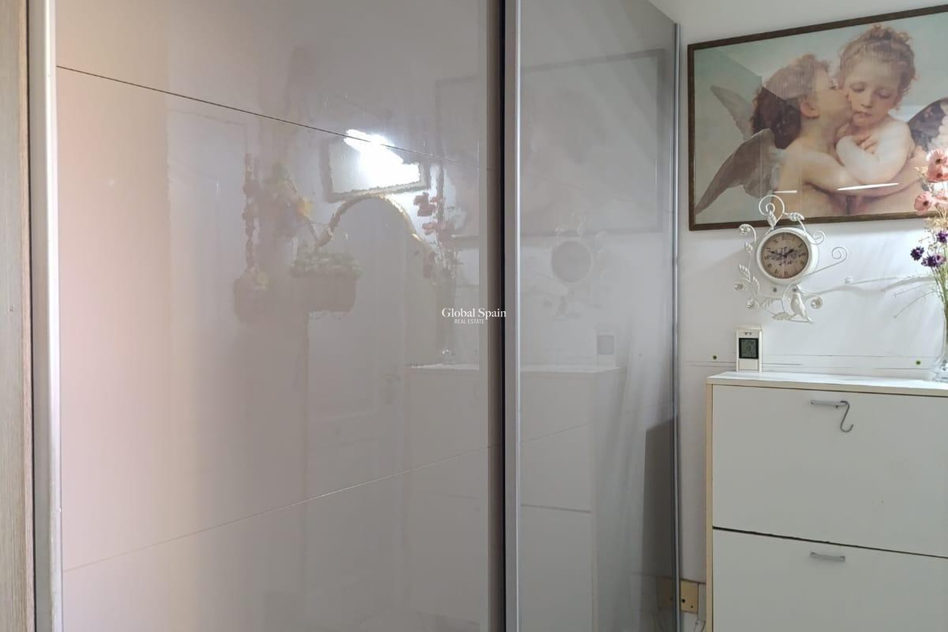 Wederverkoop - APPARTEMENT -
TORREVIEJA - Torrevieja