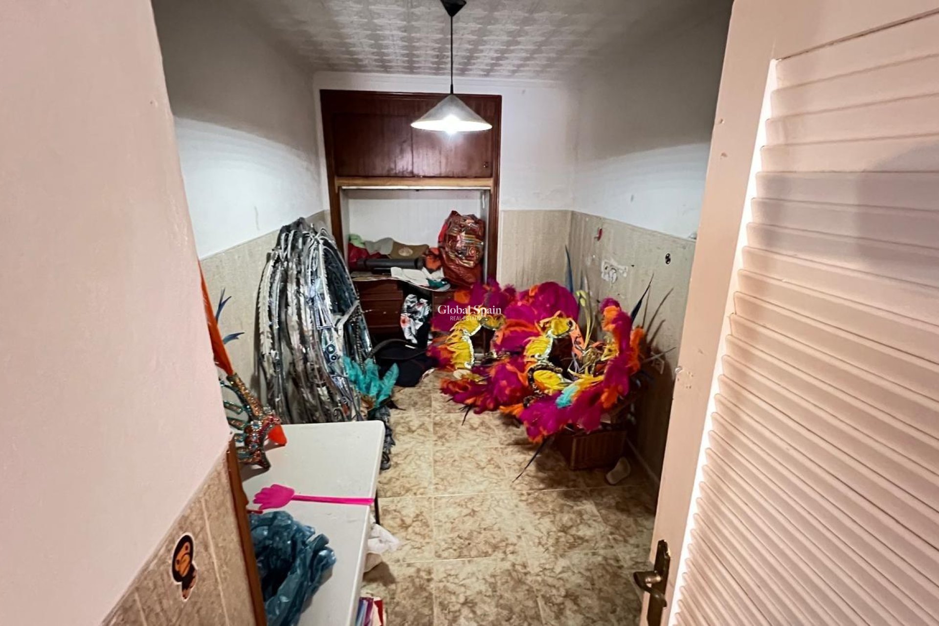 Wederverkoop - APPARTEMENT -
TORREVIEJA - Torrevieja