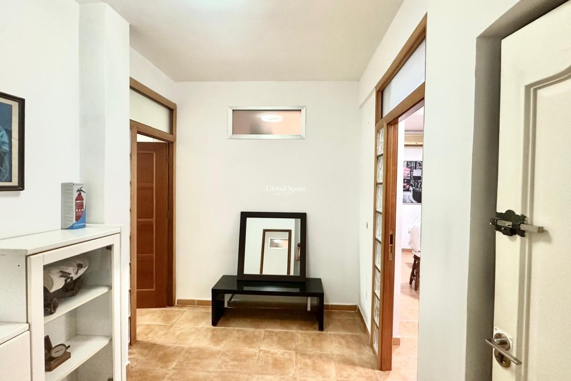 Wederverkoop - APPARTEMENT -
TORREVIEJA - Torrevieja