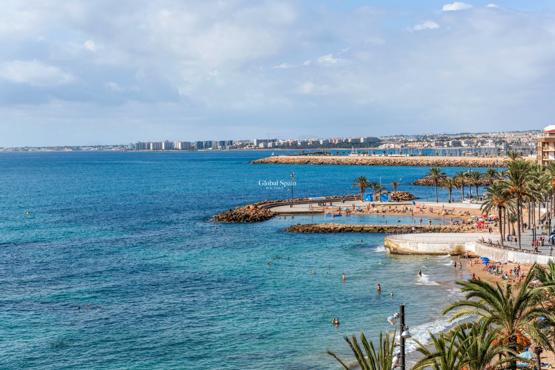 Wederverkoop - APPARTEMENT -
TORREVIEJA - Torrevieja