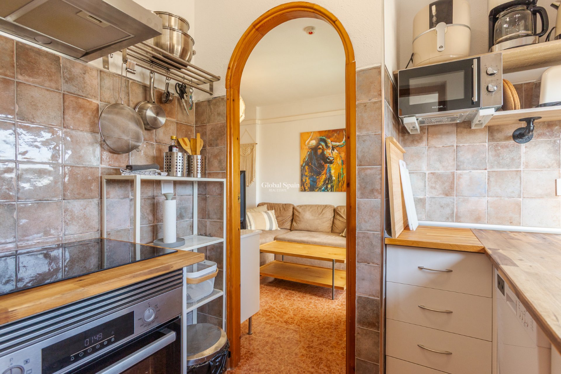 Wederverkoop - APPARTEMENT -
TORREVIEJA - Torrevieja