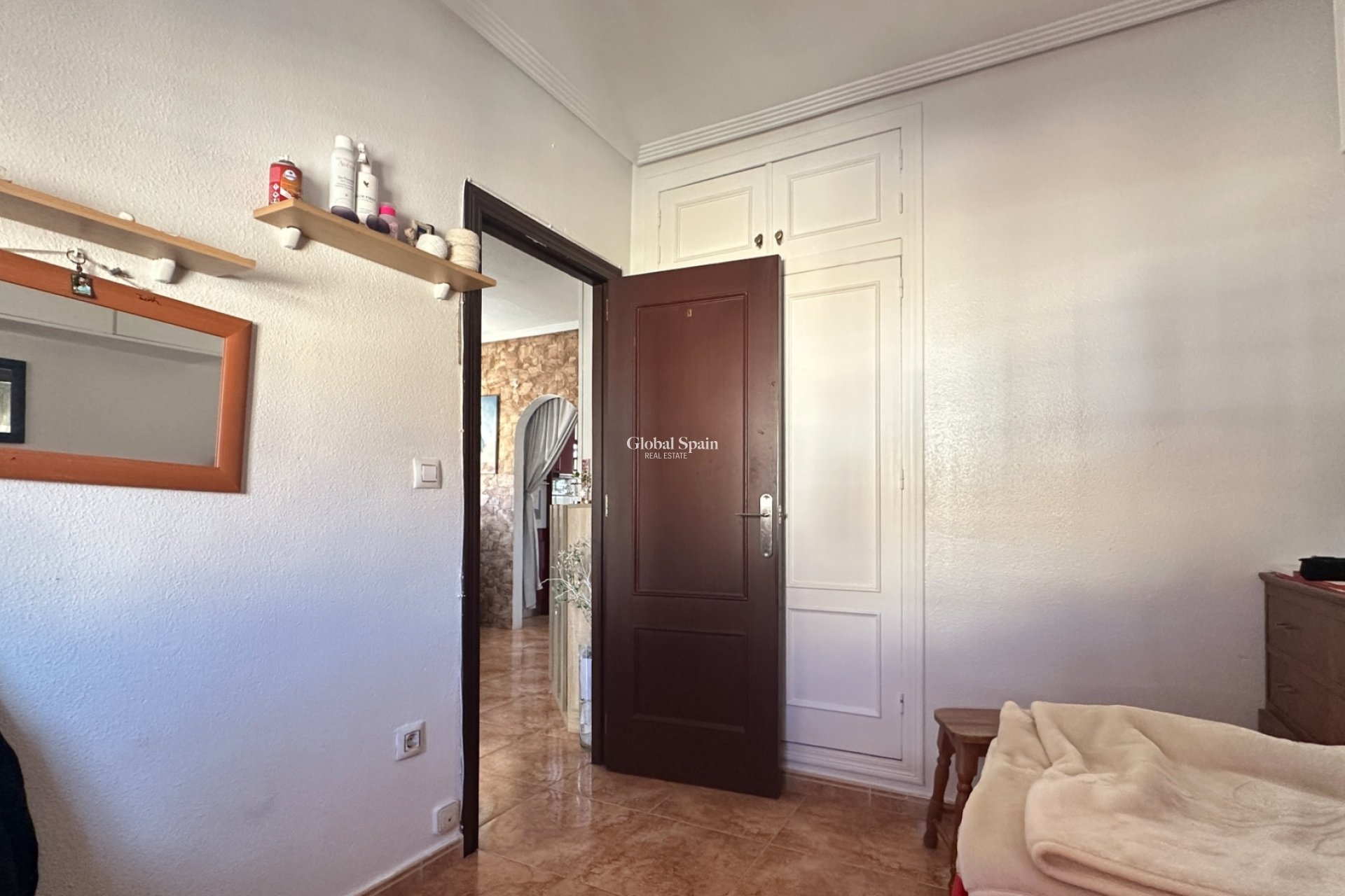 Wederverkoop - APPARTEMENT -
TORREVIEJA - Torrevieja