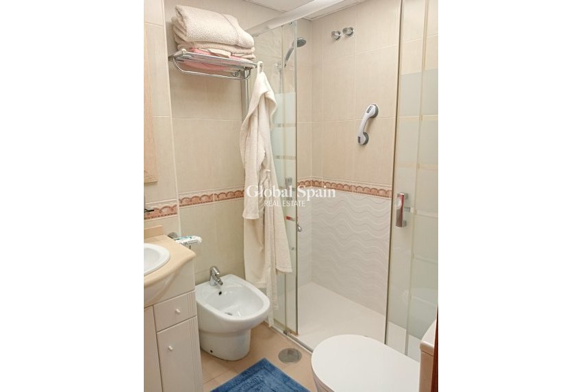 Wederverkoop - Appartement -
VILLAJOYOSA - Cala de Villajoyosa