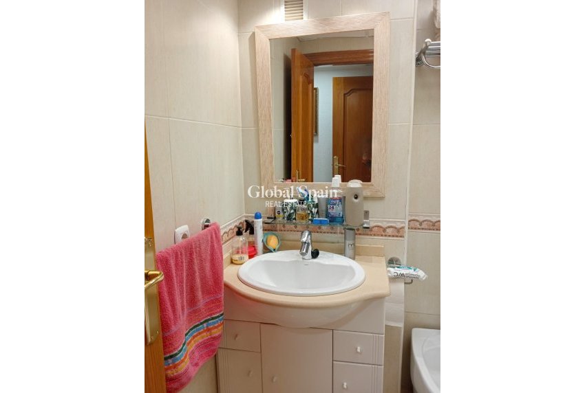 Wederverkoop - Appartement -
VILLAJOYOSA - Cala de Villajoyosa