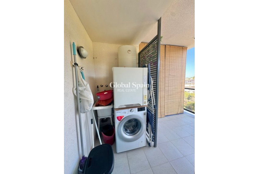 Wederverkoop - APPARTEMENT -
VILLAJOYOSA - Costa Blanca