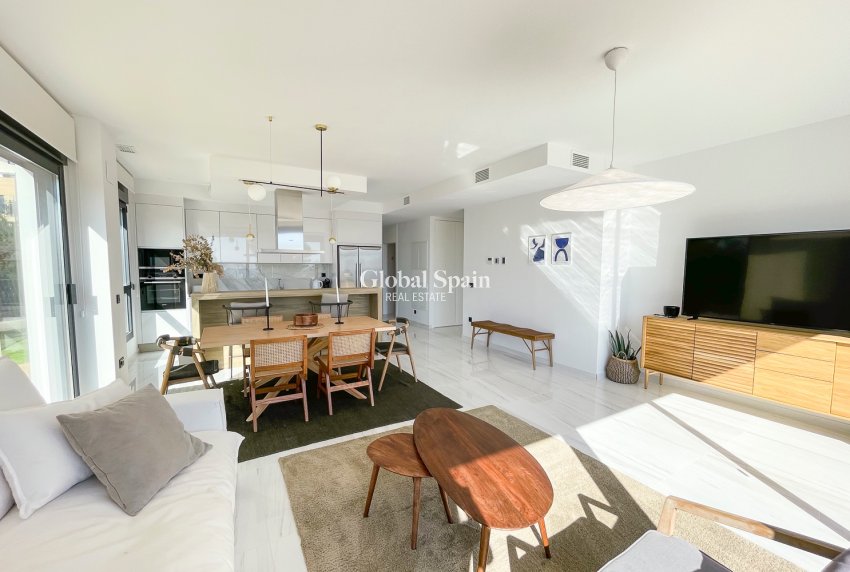 Wederverkoop - Appartement -
VILLAJOYOSA - Playas Del Torres