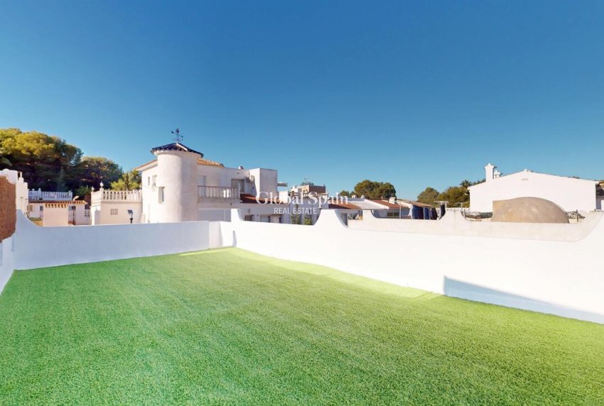 Wederverkoop - APPARTEMENT -
VILLAMARTÍN - Costa Blanca