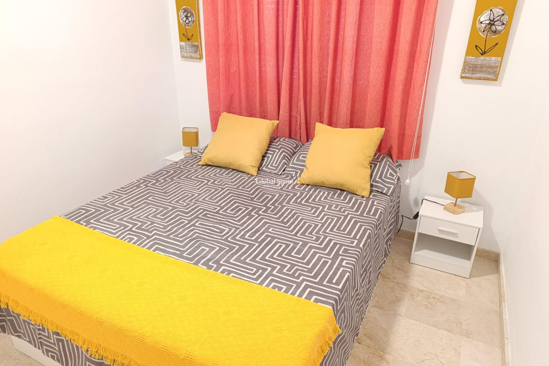 Wederverkoop - APPARTEMENT -
VILLAMARTÍN - Costa Blanca
