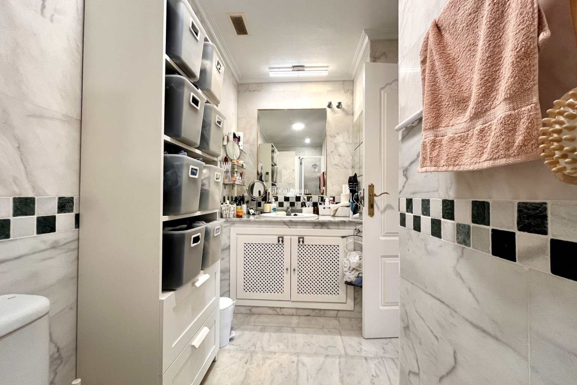 Wederverkoop - APPARTEMENT -
VILLAMARTÍN - Costa Blanca