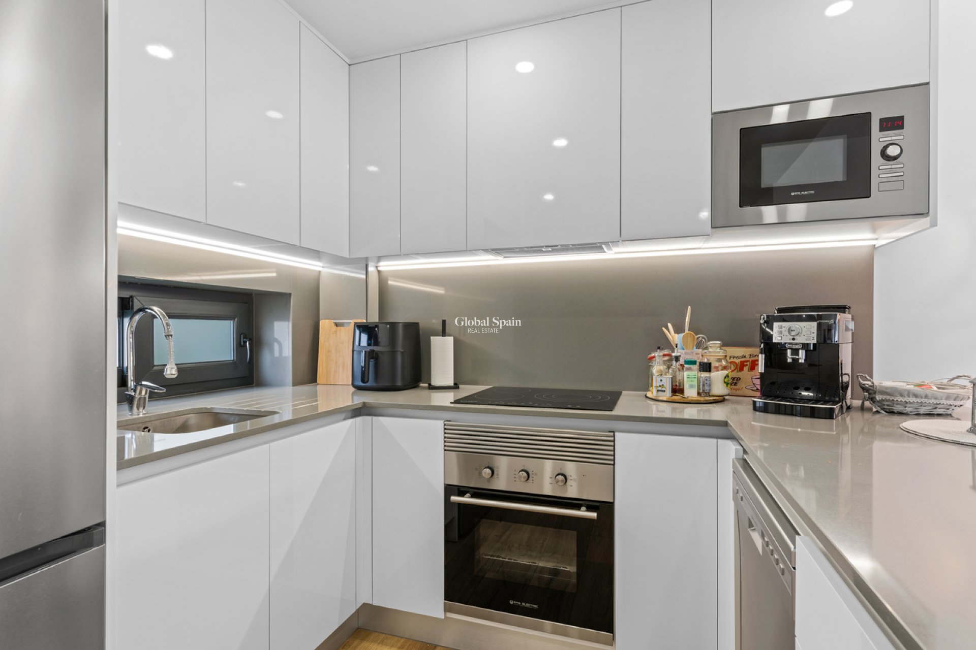 Wederverkoop - APPARTEMENT -
VILLAMARTÍN - Costa Blanca