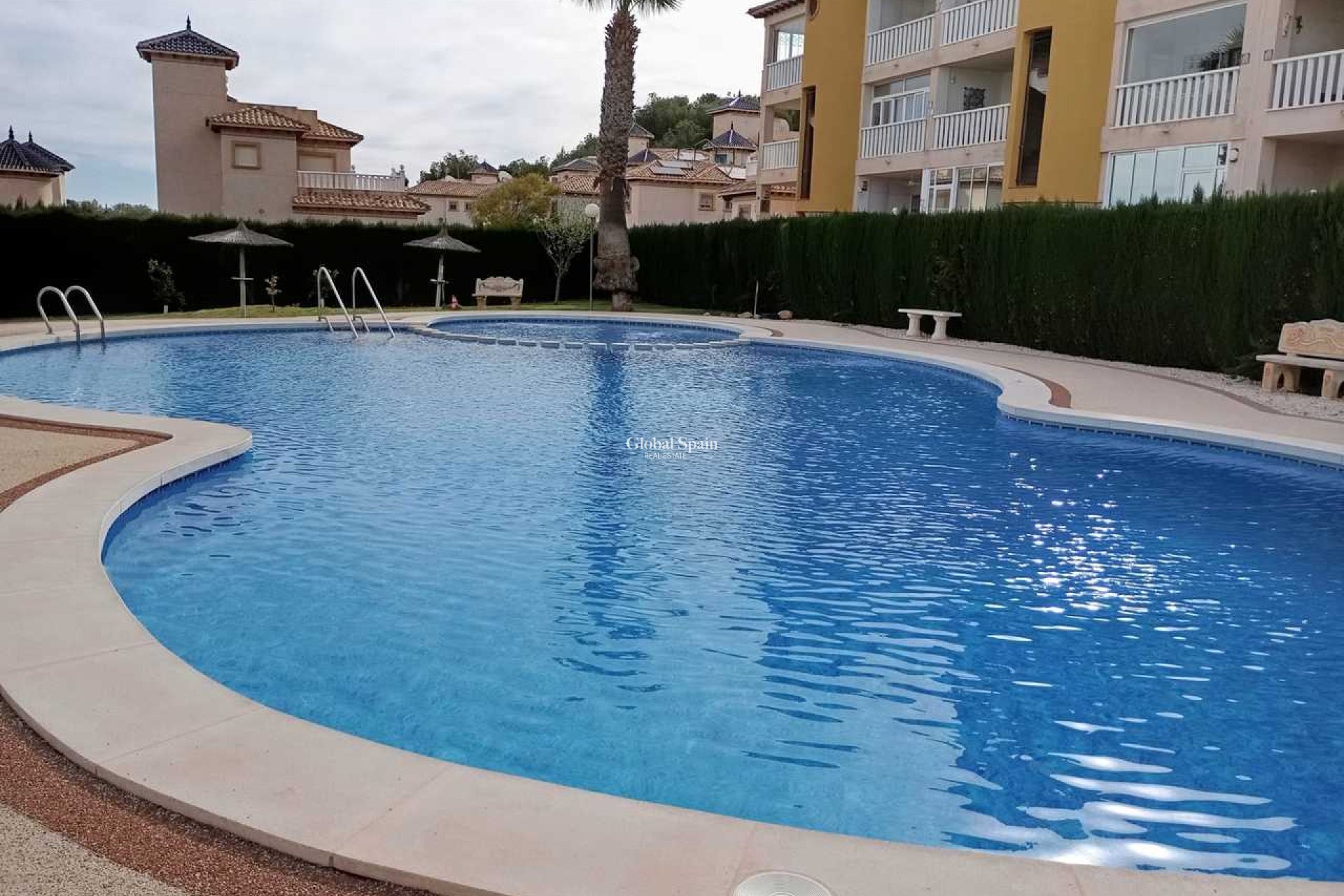 Wederverkoop - APPARTEMENT -
VILLAMARTÍN - Costa Blanca