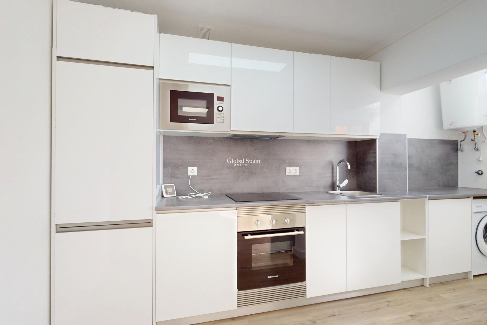 Wederverkoop - APPARTEMENT -
VILLAMARTÍN - Costa Blanca